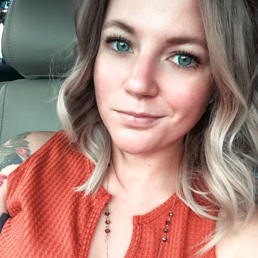 Meet your Posher, Erin